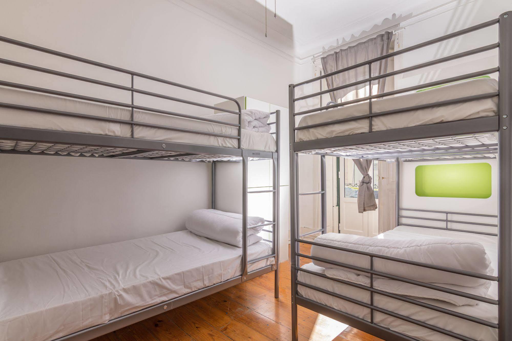 Hostel Seven Hills (Adults Only) Лиссабон Экстерьер фото